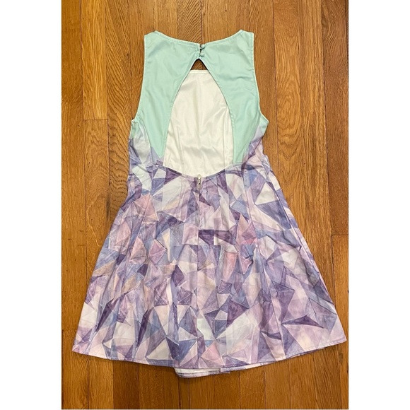NWOT Tobi Mint and Lavender Geometric Print Open Back Cutout Dress, Size S - Picture 2 of 3